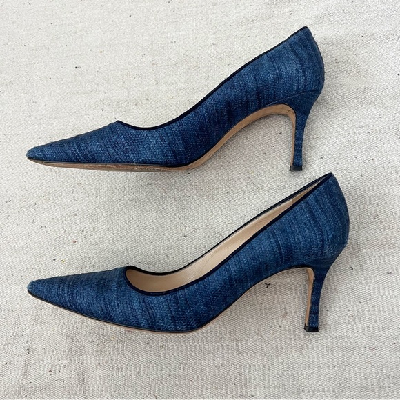 Manolo Blahknik Blue tweed pointed toe heels size 37.5 - Picture 3 of 9